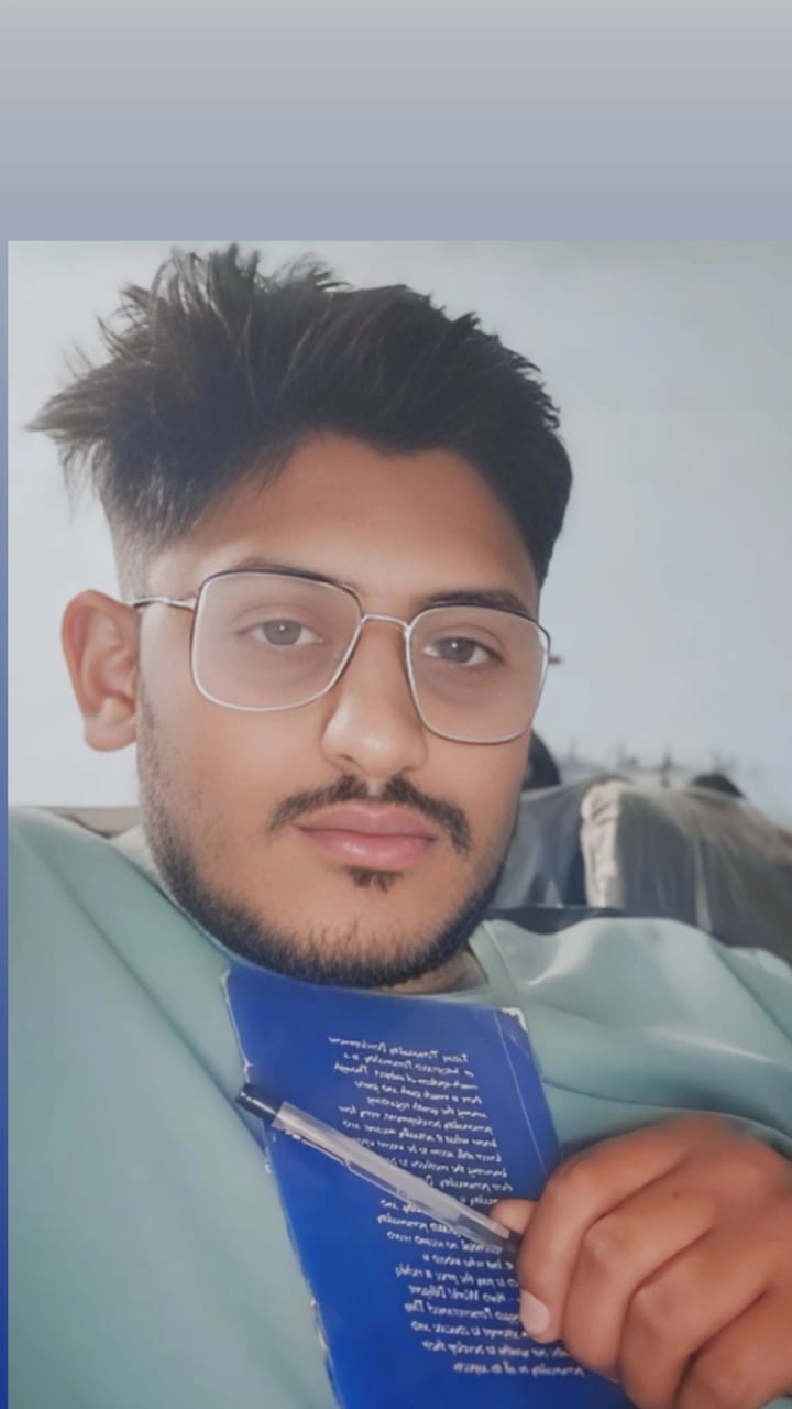 Shravan tiwari